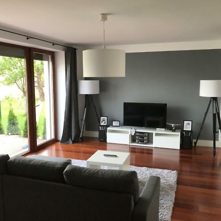 Amelia Villa Antoniow Exteriör bild
