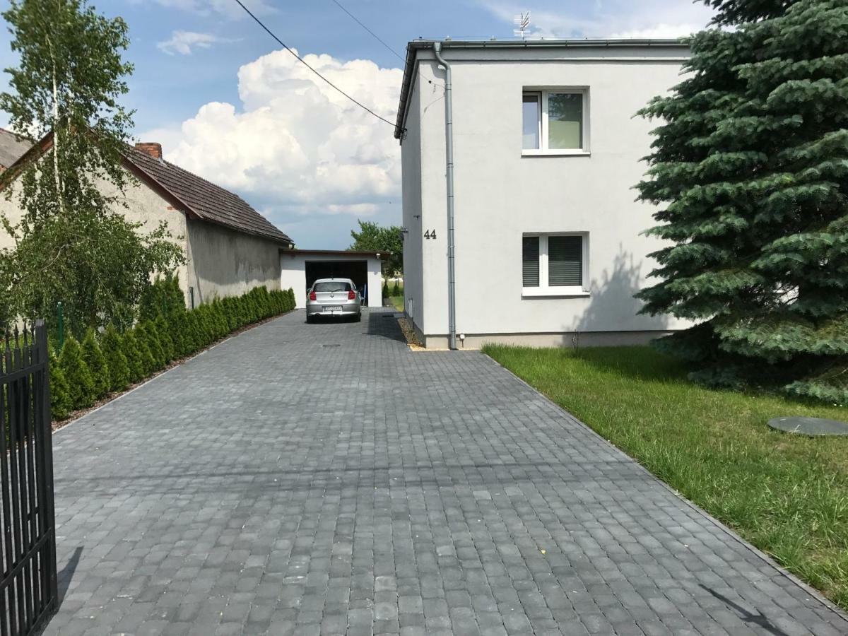Amelia Villa Antoniow Exteriör bild